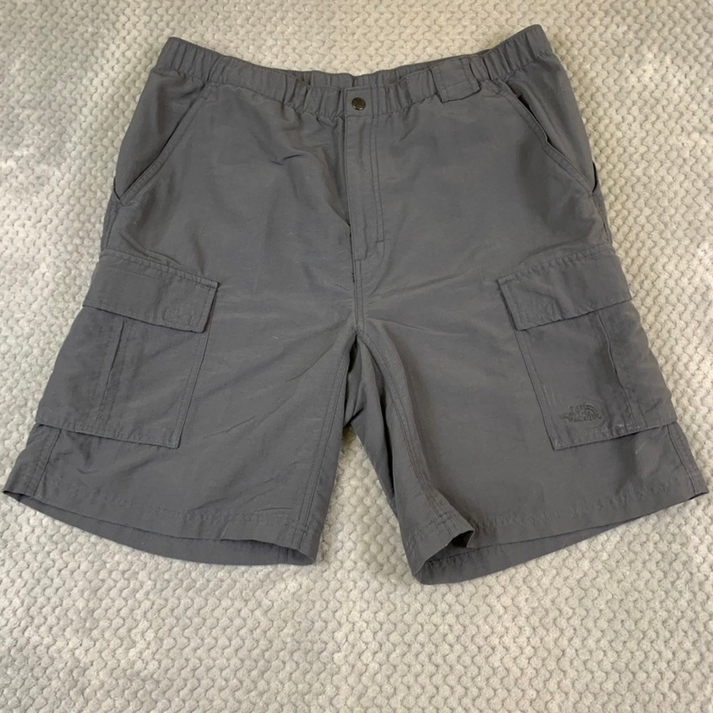 The North Face Mens Gray Nylon Cargo Shorts Elastic Waist‎ Hiking Outdoor Large